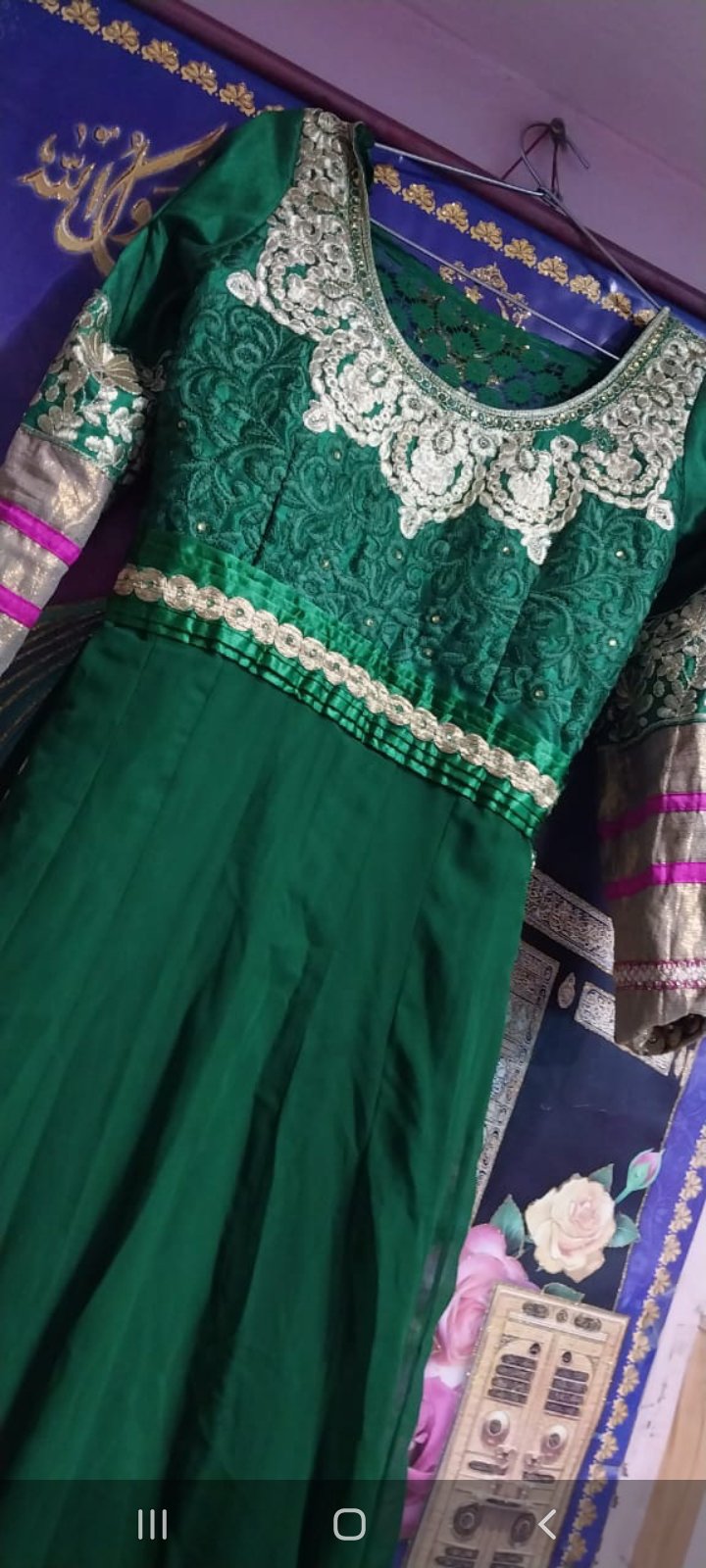 Green Purple Banarasi Lehenga In Silk SF2313IN #green #lehenga  #kareenakapoorkhan #kareenakapoor | Indian fashion, Indian outfits, Kurta  designs