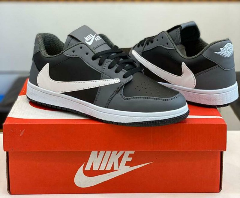 Nike tavas shoes first on sale copy