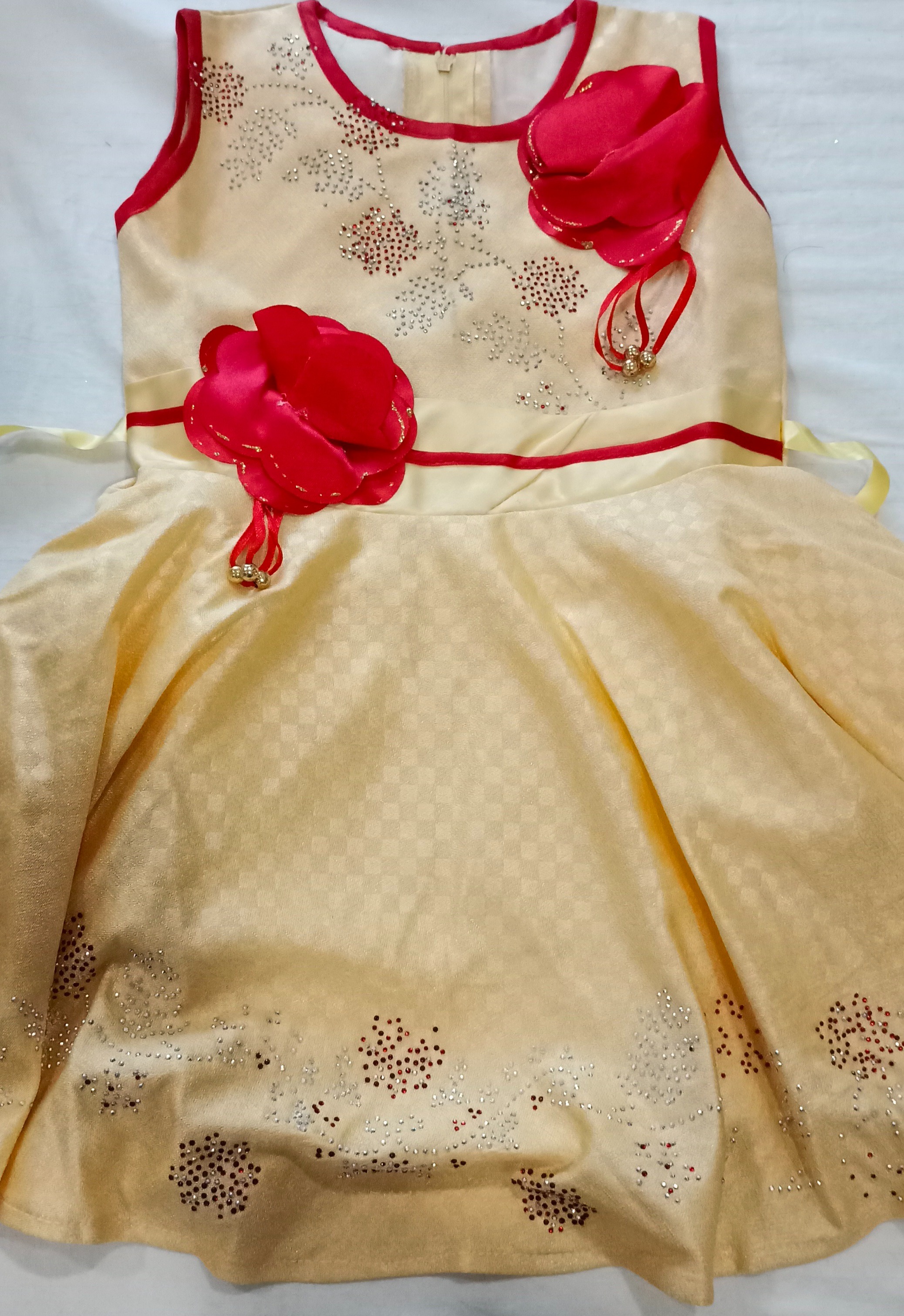 Stylish banarasi fabric kids frocks | Kids designer dresses, Kids fashion  dress, Kids frocks