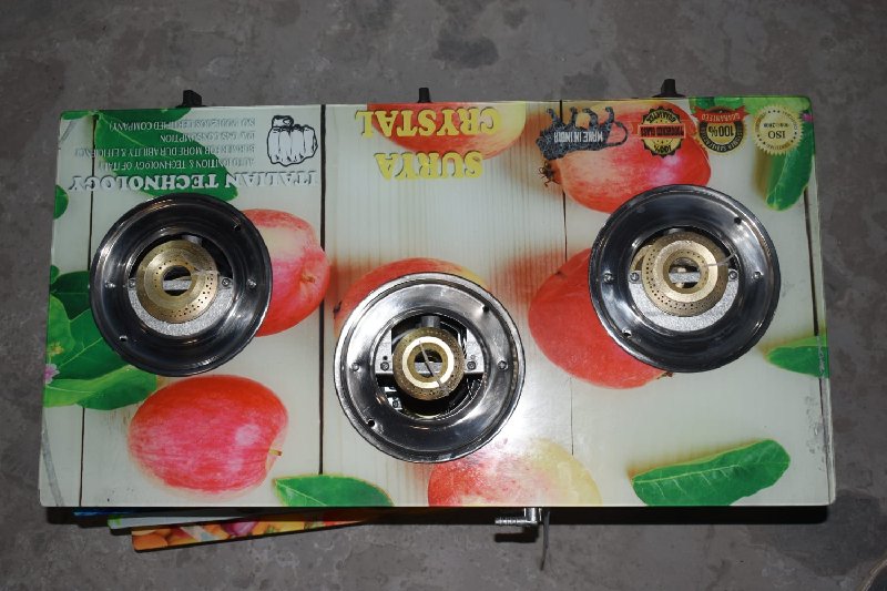 Surya Crystal 3 Burner Gas Stove gintaa
