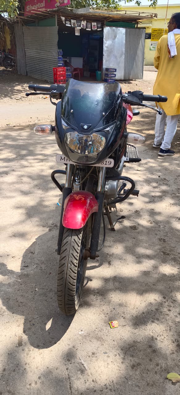 Bajaj Pulsar 150 gintaa