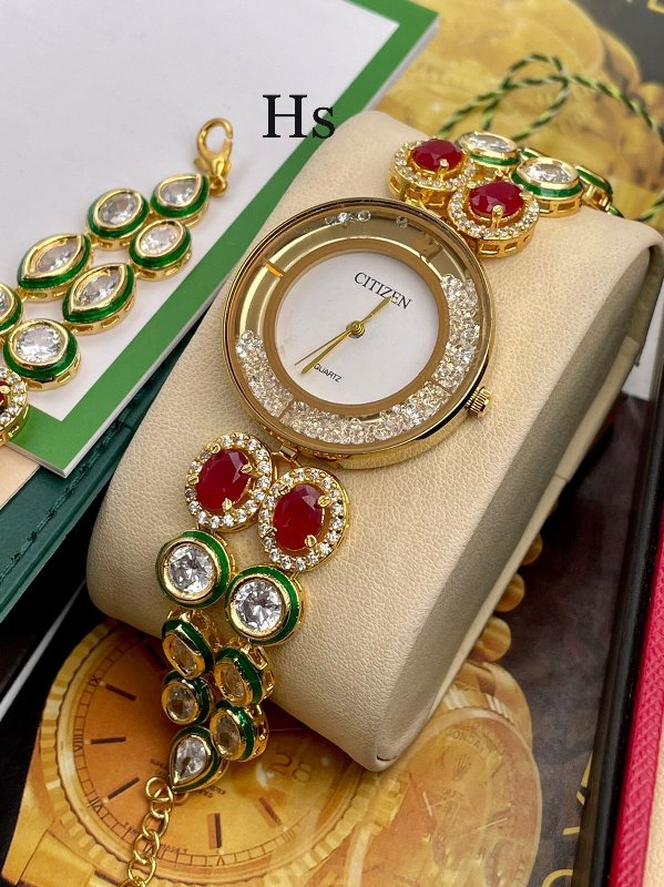 Vintage Jewelry Beautiful Enamel Christmas Poinsettia Watch - Etsy
