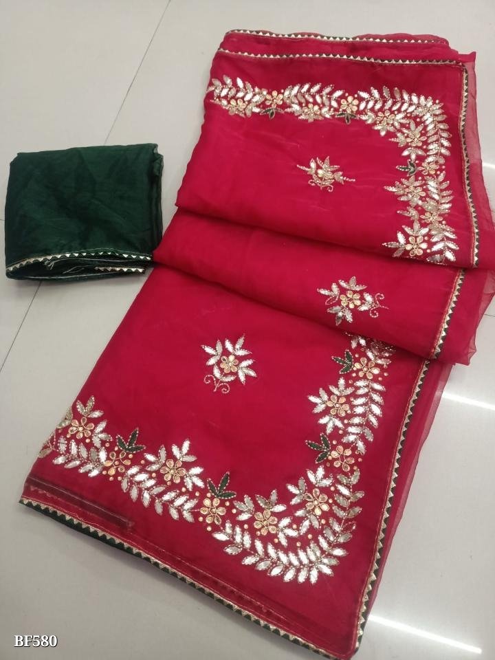 Malhotra's Indian Heritage - Buy Ethnic Sarees Online in India