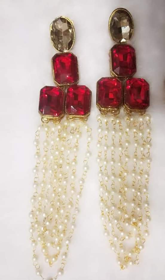 Latkan earrings – Ricco India