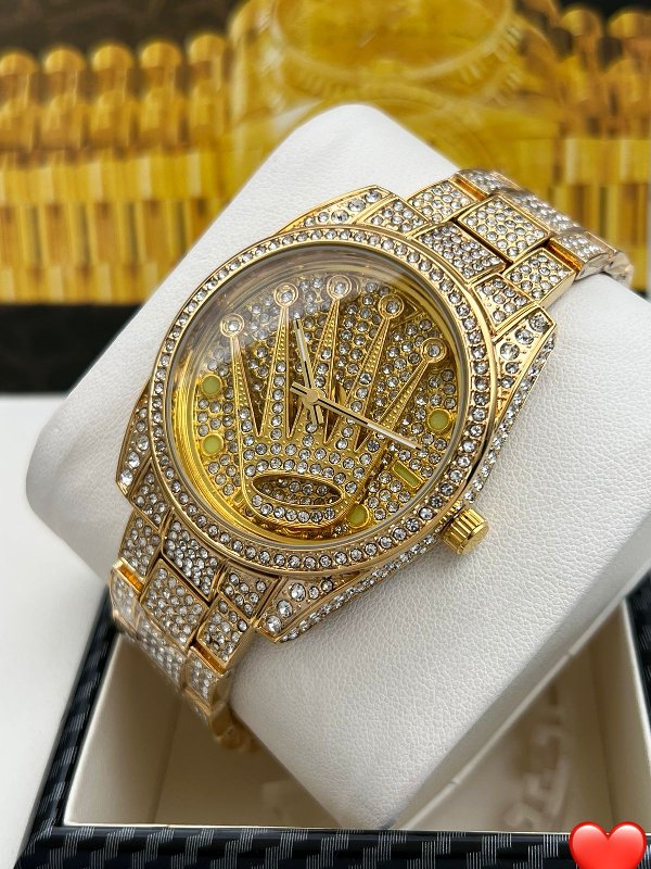 Complete Guide to Iced Out Rolex Watches | WatchBox