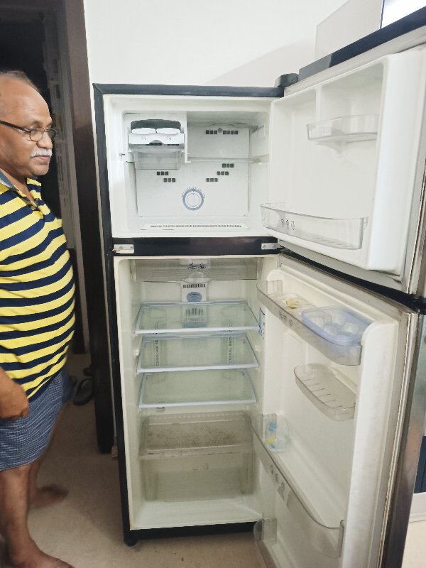 dormitory style fridge