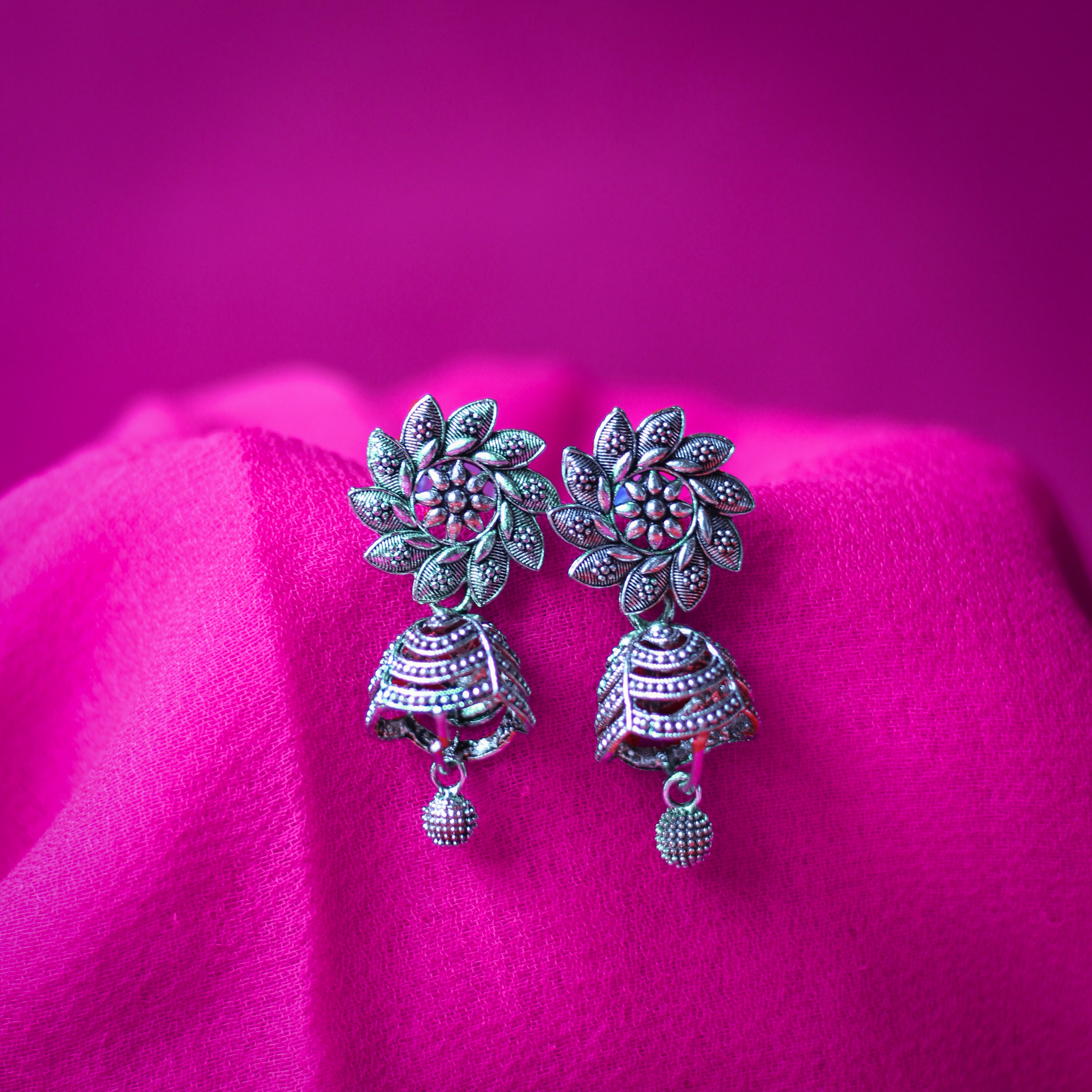 Jadau Oxidized Silver Small Chandbali Earrings with Pearls – AryaFashions