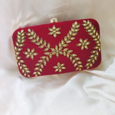 Bridal Bags at best price in New Delhi by Enigma Fashions | ID: 12820087862