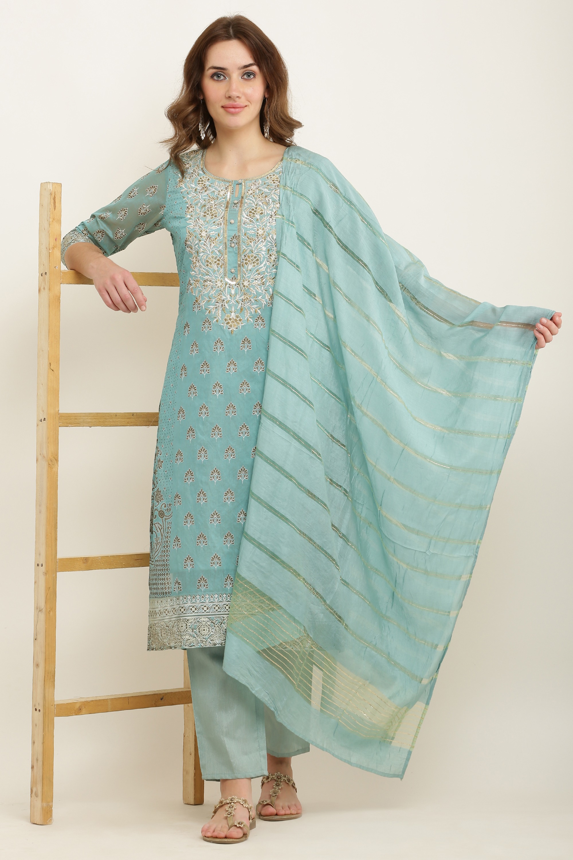 Buy Kurti Pant Sets for Women Online at the Best Price | Libas