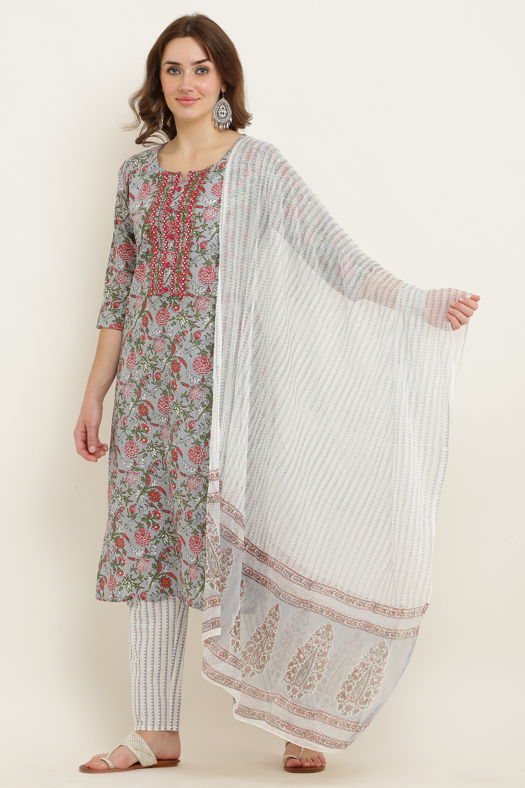 Baby Pink Kurta With Pants (Without Dupatta) – Naaz By Noor